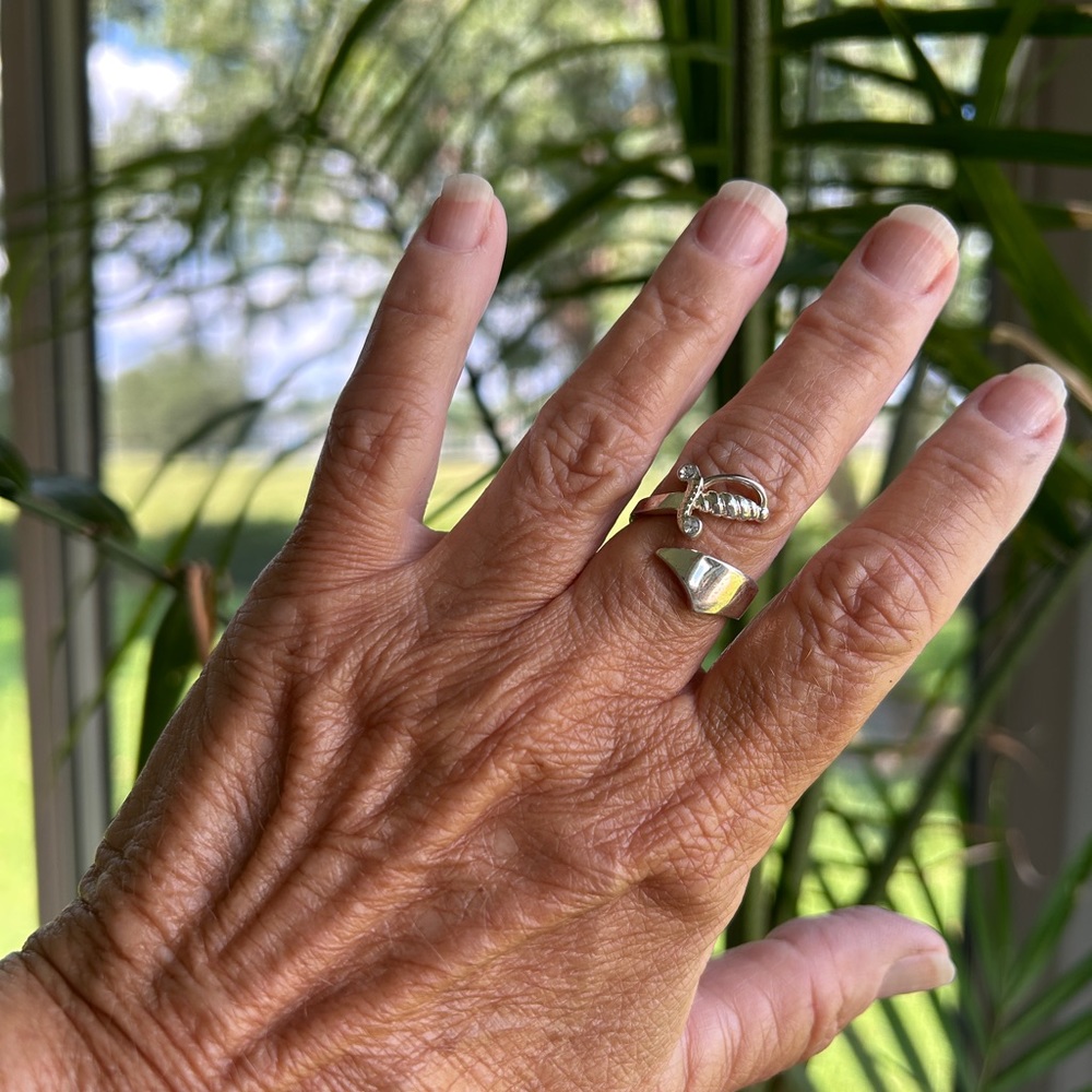 Disney Couture ring from Pirates of the Caribbean series. - Picture 3 of 6